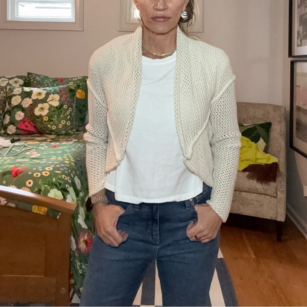 Kohl's Cream Knit Open-Front Shrug